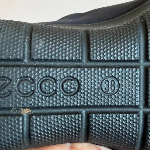 ECCO Gore-Tex Black Wedge Loafers Leather Cap Toe Slip On Shoes Womens‎ 38 - Image 8