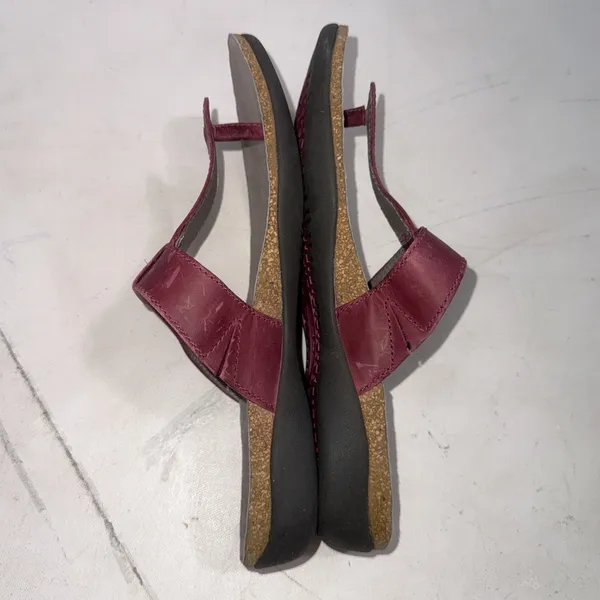 KEEN Dauntless Posted Burgundy Leather Slip On Thong Flip Flop Sandals Women 8.5 - Image 6
