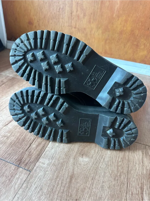 Dr. Martens Black Platform Vegan Jadon II size 9 - Image 6