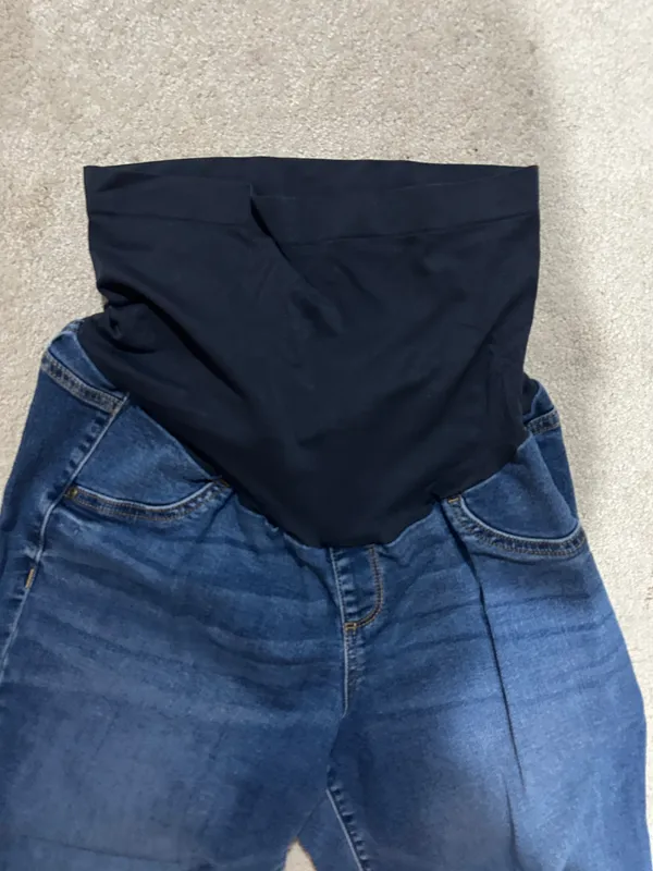 Aglow Women’s Dark Blue Maternity Capri Jeans - Image 2
