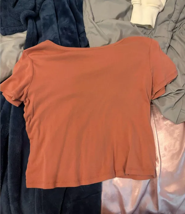 SO Favorite Baby Tee Salmon Short Sleeve - Image 2