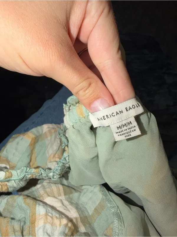 American Eagle Plaid Off Shoulder Crop Top Medium - Image 4