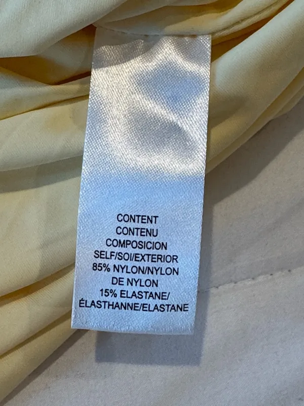 NWT Wayf off the shoulder top size small - Image 6