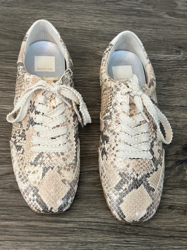 Dolce Vita Snakeskin Print Lace-Up Sneakers Size 7.5 - Image 13