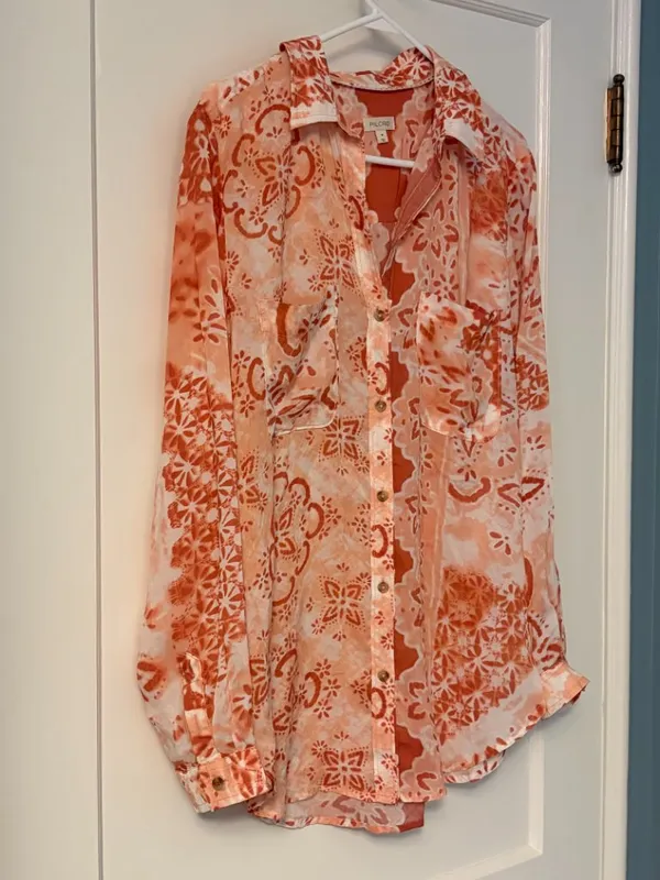 Pilcro Anthropologie Romy Relaxed Buttondown blouse size medium printed boho - Image 4
