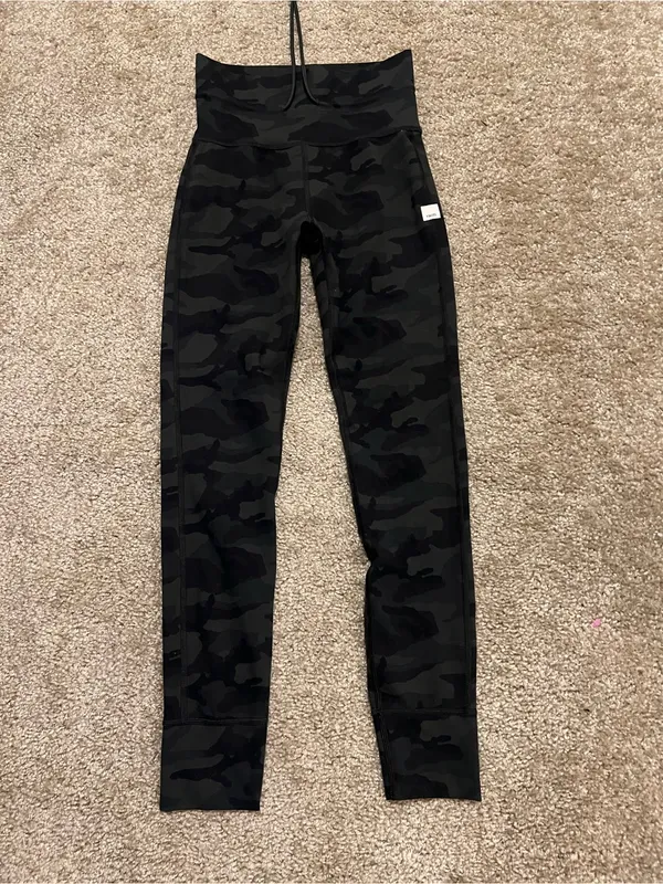 Vuori daily form legging high rise XS - Image 11