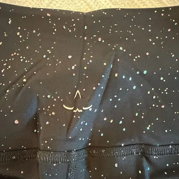 Beyond Yoga Alloy Iridescent Ombré High-Waisted Leggings Black Size Small - Image 5