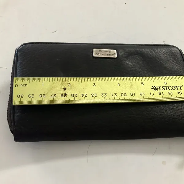 FINAL MARKDOWN Ladies Stone Mountain Black Leather Wallet - Image 4