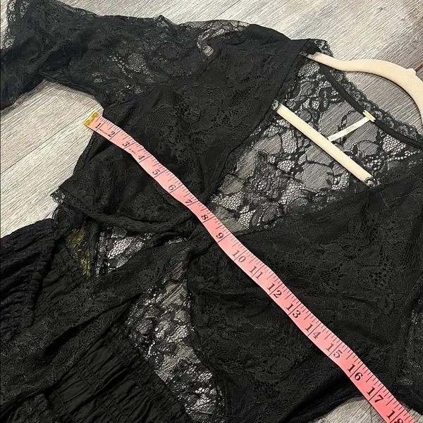 Free people Lala Lace Mini Dress. NWT. Black - small - Image 9