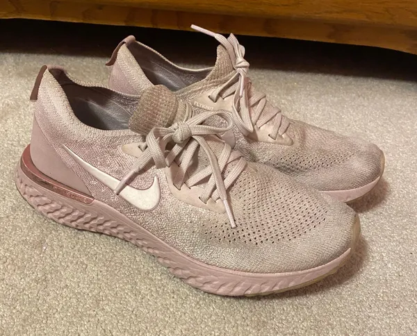 Nike Epic Reacts Sneakers - Image 3