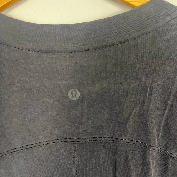 Lululemon Side Cinch Long Sleeve Crew SIZE medium READ - Image 5