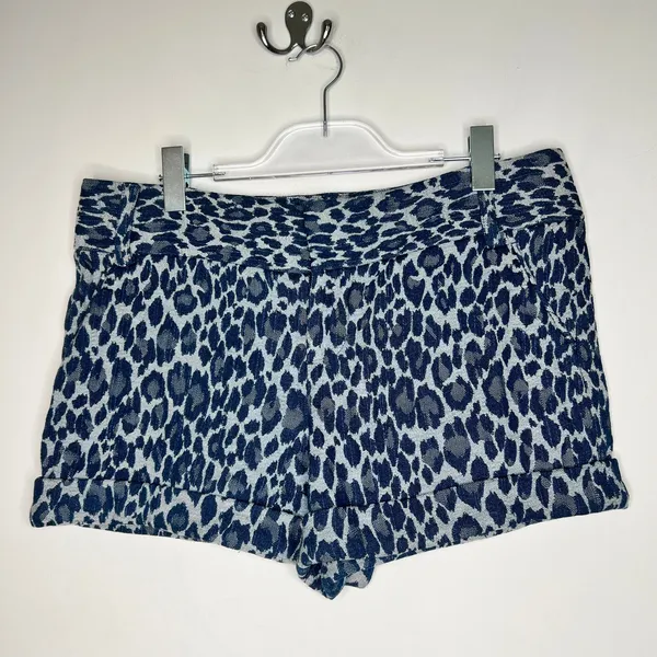 Alice & Olivia Denim Leopard Shorts Size 12 - Image 2