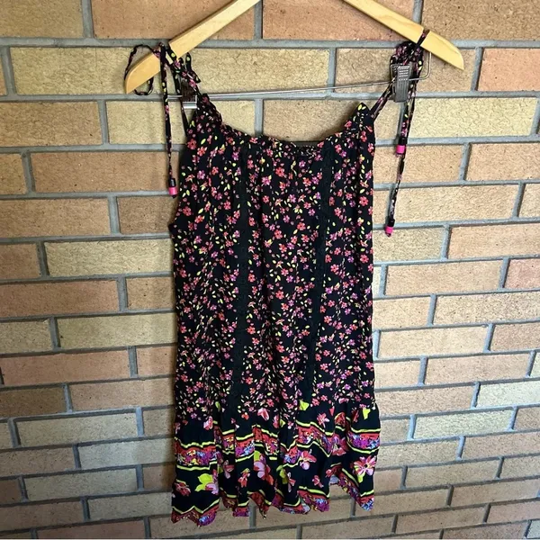 NWT Maaji Black Floral Viscose Short Flowy Mini Dress Size Medium - Image 3