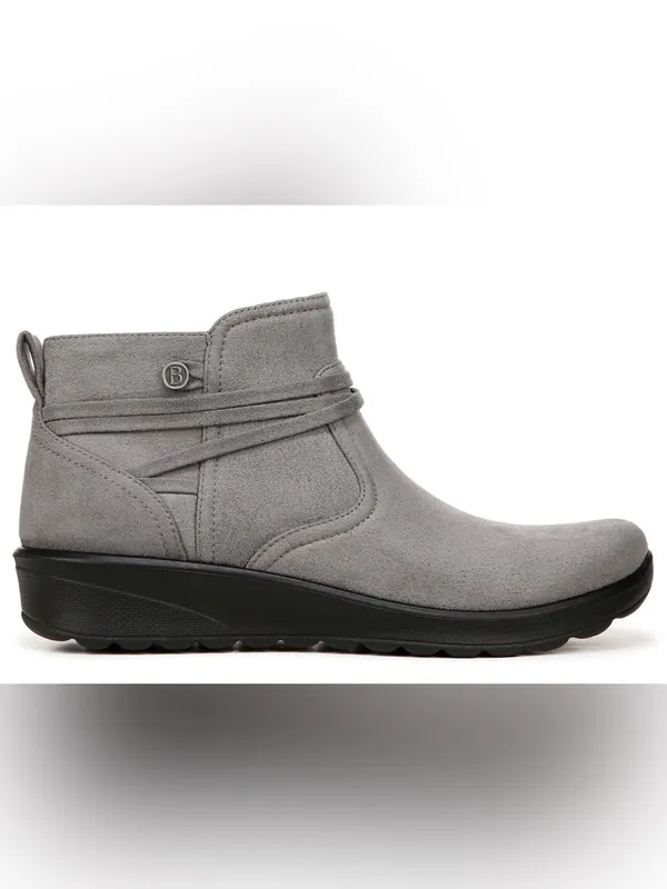 Bzees Grey Slip-On Ankle Booties Size 9 Wide - Image 3