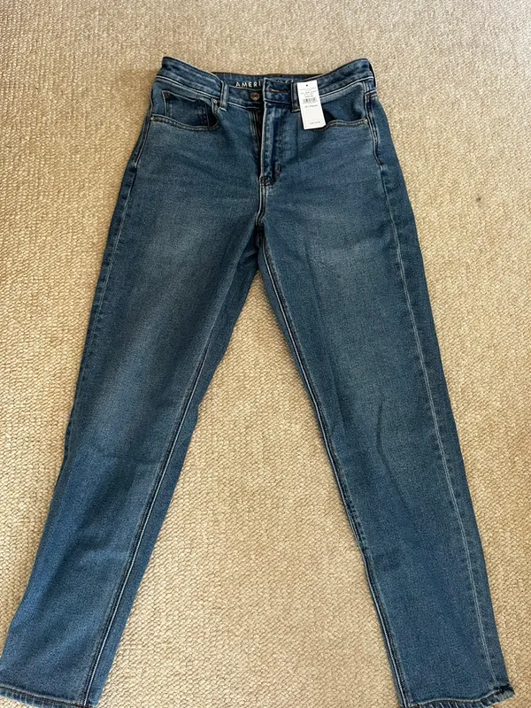 American Eagle Jeans - Image 2