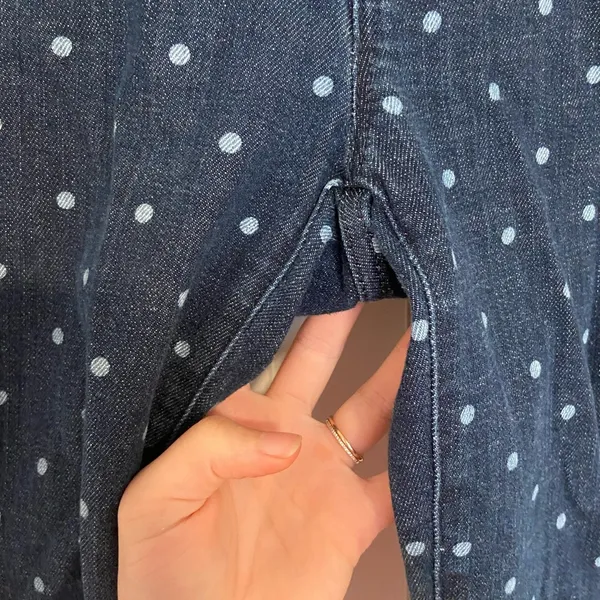NWOT | Tommy Hilfiger women’s polka dotted jeans — size‎ 4 - Image 3