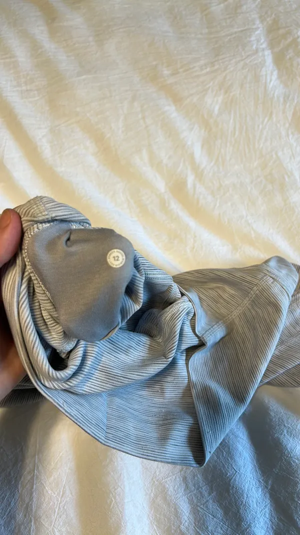 Lululemon Align Leggings - Image 4