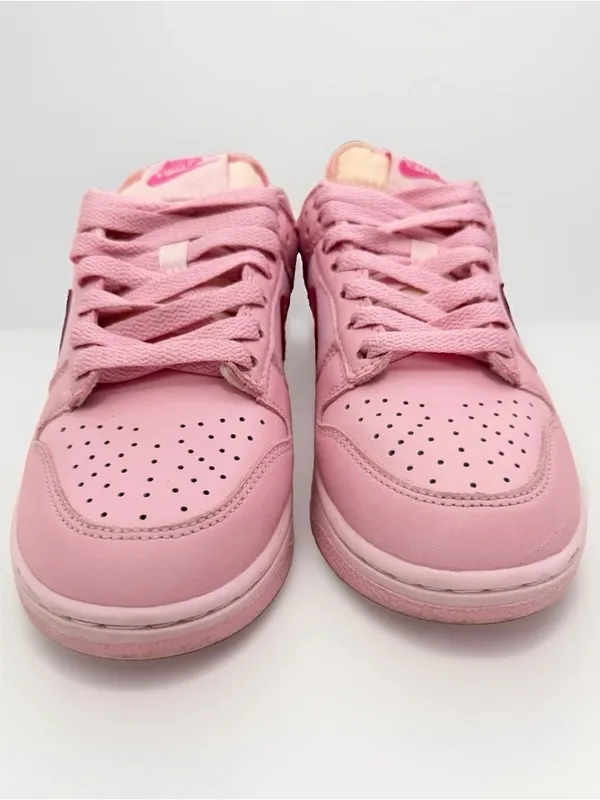 Nike Dunk Low Sneakers shoes Triple Pink GS Youth Size 5.5Y Women 7 DH9765-600 - Image 4