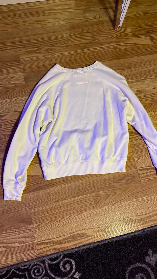 American Eagle Outfitters Sweatshirt - Image 2