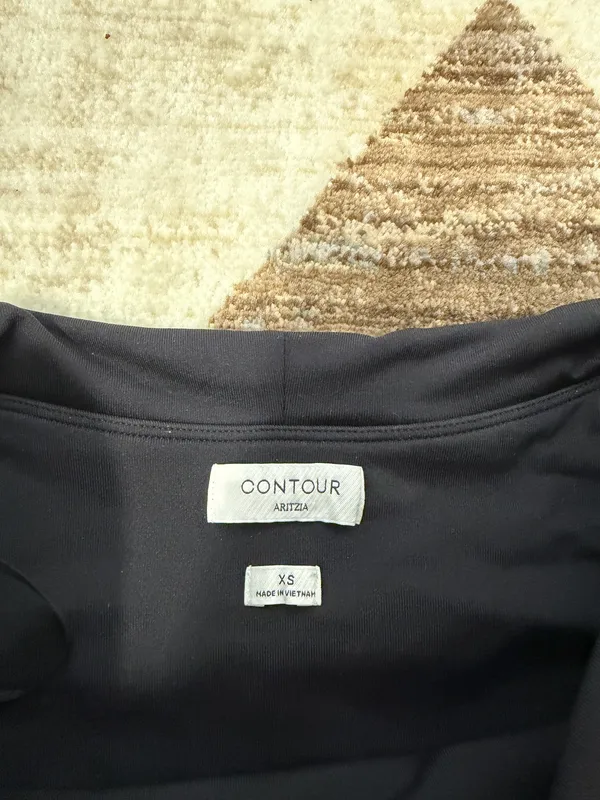 Aritzia Top bodysuit  - Image 4