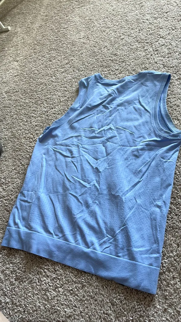 Athleta purple lavender activewear tank top - Image 3