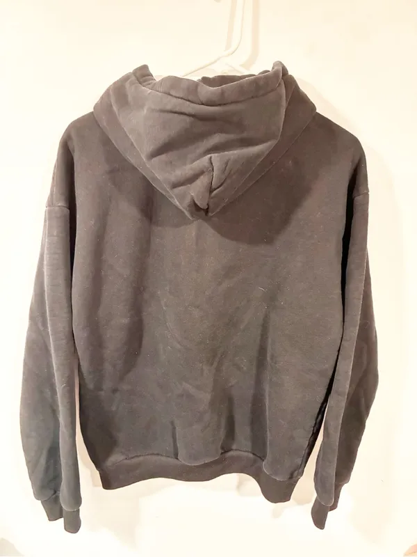 COMFRT Signature Hoodie in Black Oversized Pullover Hoodie Sweatshirt - Image 3