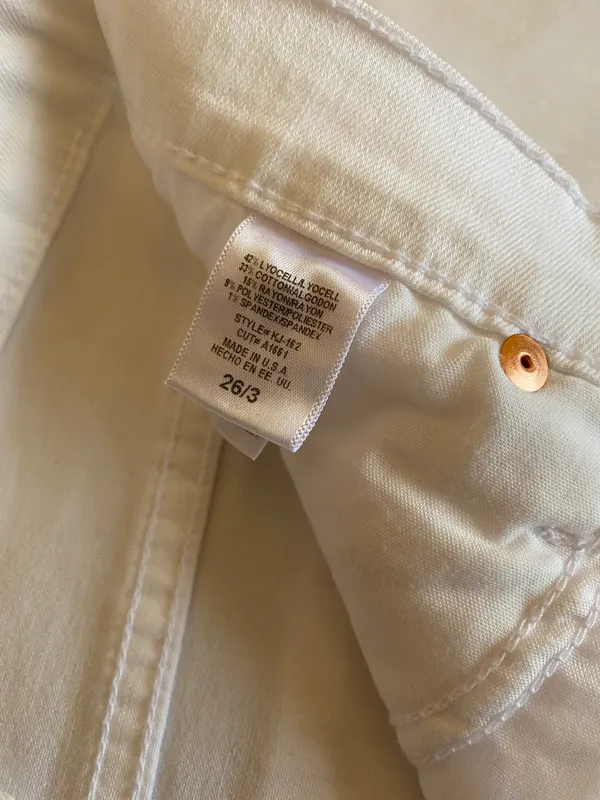 Karlie White  Jeans - Image 4