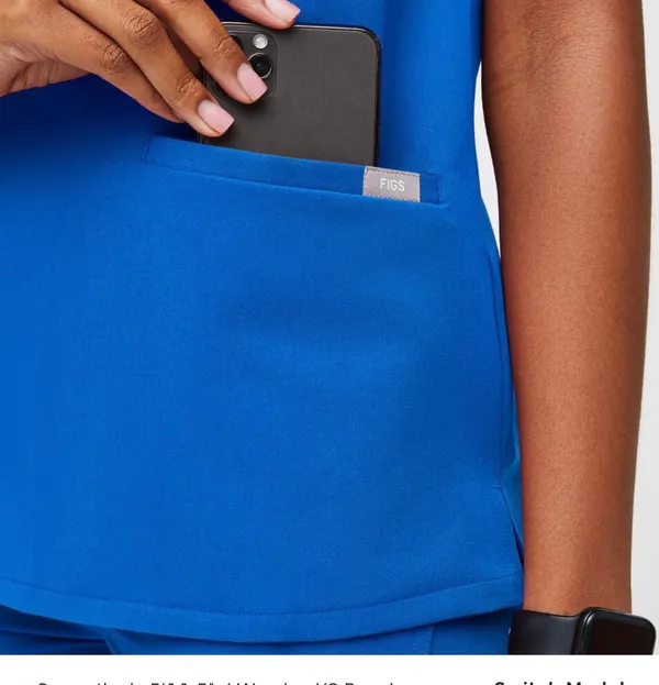 FIGS Casma™ Three-Pocket Scrub Top - Image 4