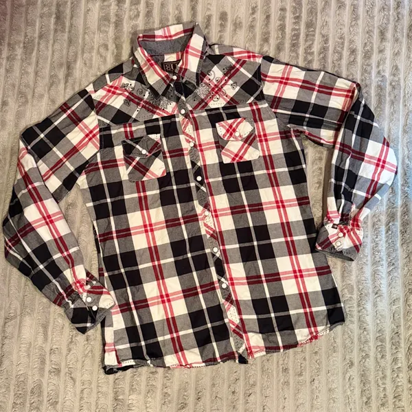 Cowgirl Up Womens Red Black Plaid Western Snap Embroidered Shirt Medium - Image 2