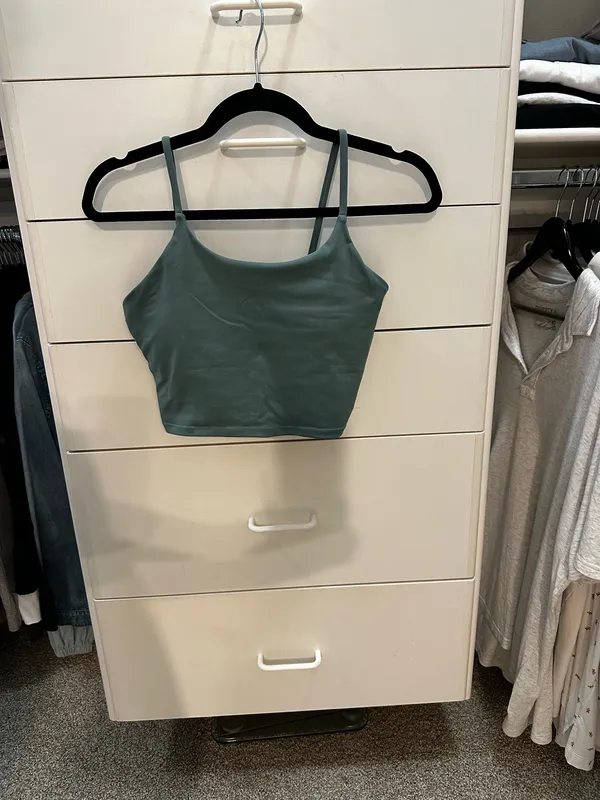 Green workout tank Size M - Image 5