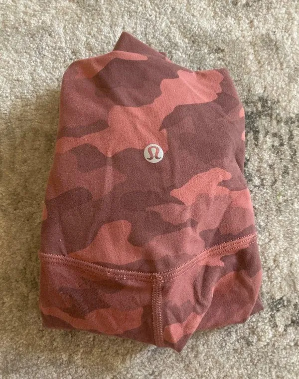 Pink camo Lululemon align leggings  - Image 3