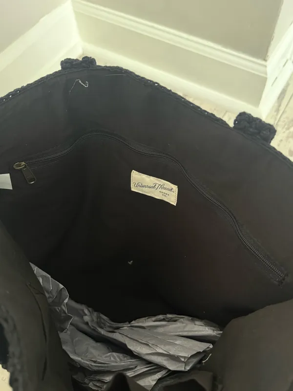 Universal Threads Beach Bag Thread Tote - Image 4