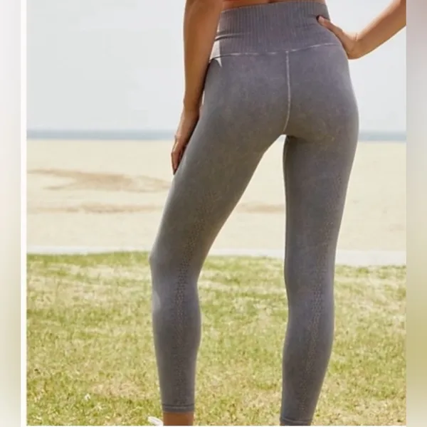 Free People Movement Good Karma Leggings Size XS/S - Image 2