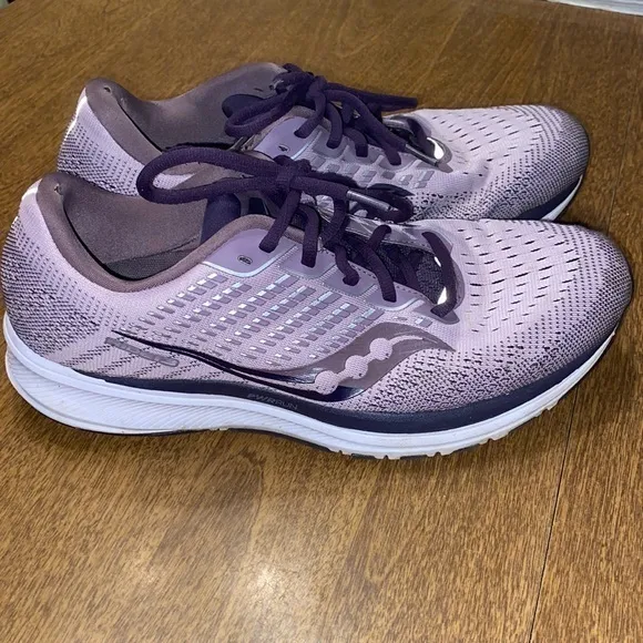 Saucony Ride 13 Running Shoe- Women’s size 10‎ in purple - Image 2