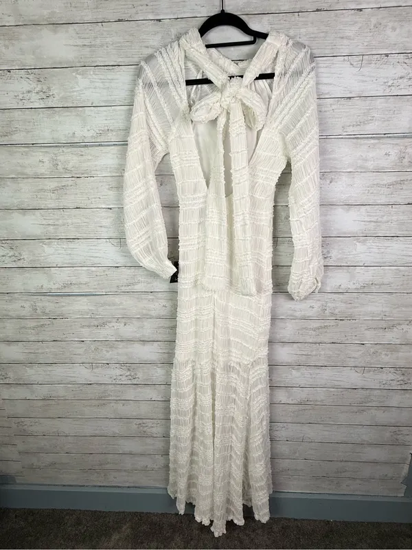 Lulus Exemplary Romance White Textured Backless Trumpet Hem Maxi Dress Size XS - Image 6