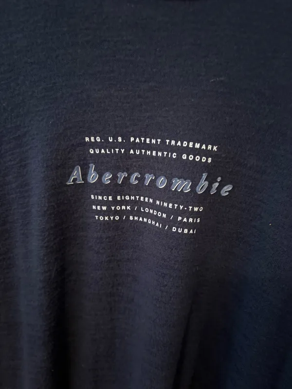 Abercrombie Sweater - Image 4