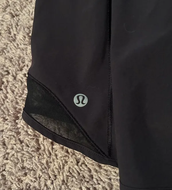Lululemon ‼️ Hotty Hot Short II 2.5"‼️ - Image 10