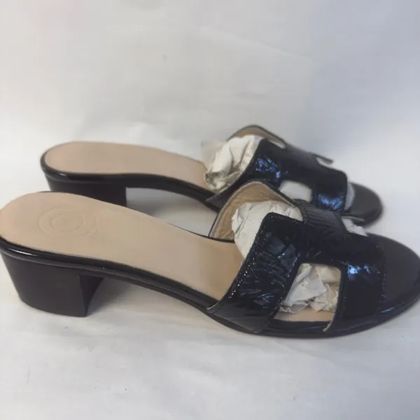 Black Patent Slip - Image 2