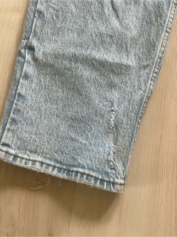 Abercrombie and Fitch jeans size 8L - Image 3
