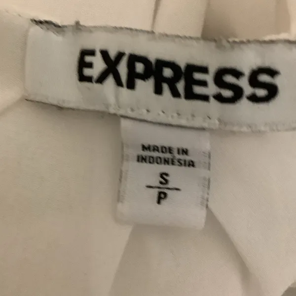 Express Size Small White Sheer Criss Front Long Sleeve Blouse. Preloved - Image 8