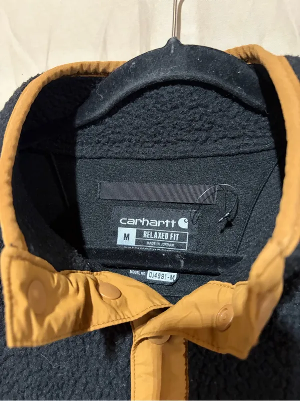 Carhartt sweatshirt - Image 2
