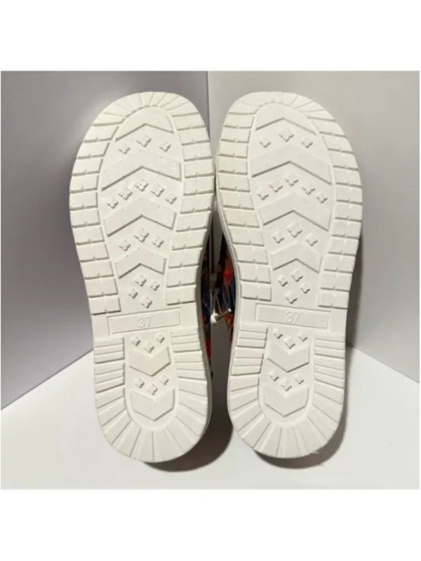NEW Women’s Dragon Phoenix Print Canvas Sneakers – Size 6.5 (37) NWT - Image 6
