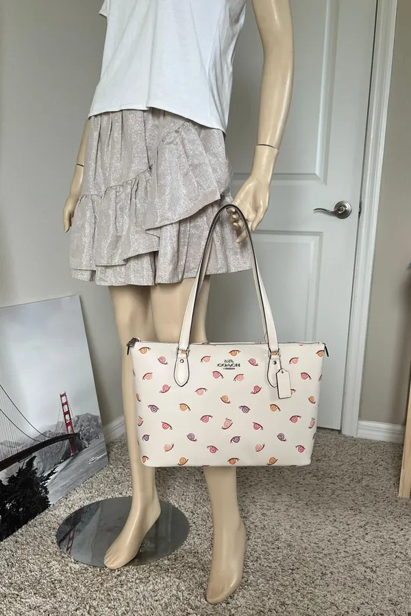 Coach Purse - Image 8