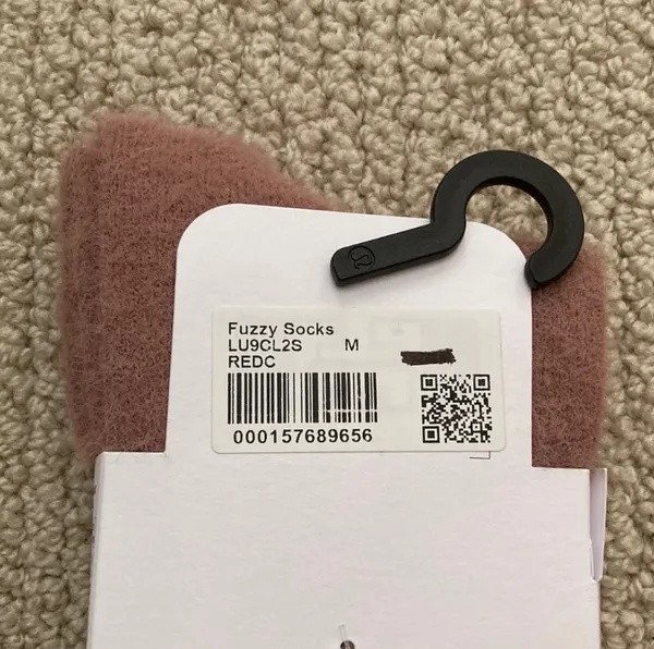 NEW Lululemon Unisex Fuzzy Crew Socks Soft Pink REDC Red Clay Size Medium NWT - Image 6