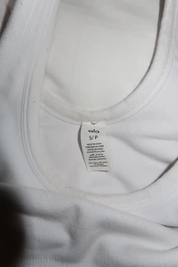 Alo Yoga Wellness Bra White - Image 3