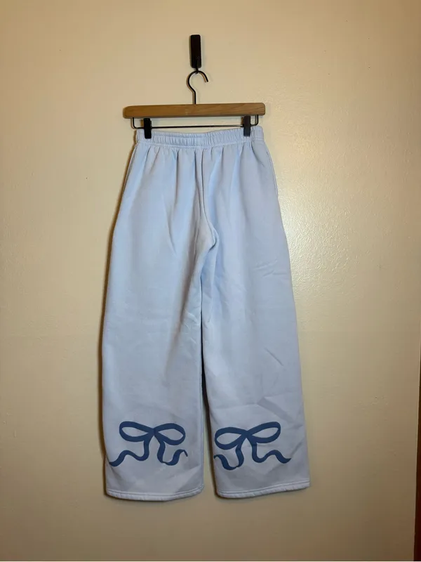 Edikted Bonney Bow Wide Leg Sweatpants in light‎ blue. - Image 3