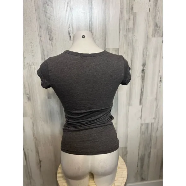 Guess gray shirt - Image 5
