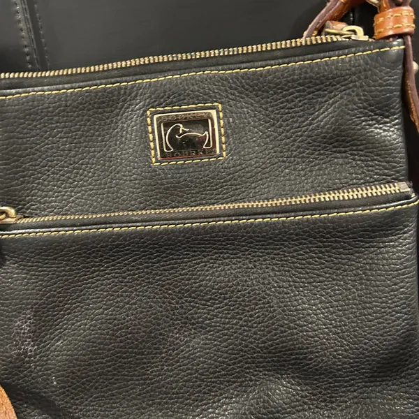Dooney & Bourke Black Leather Crossbody Bag - Image 3