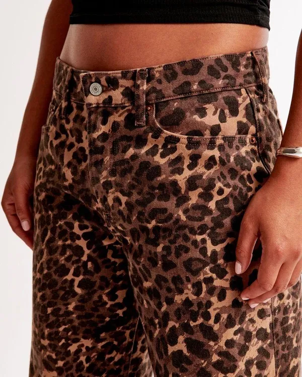 Abercrombie Jeans - Image 2