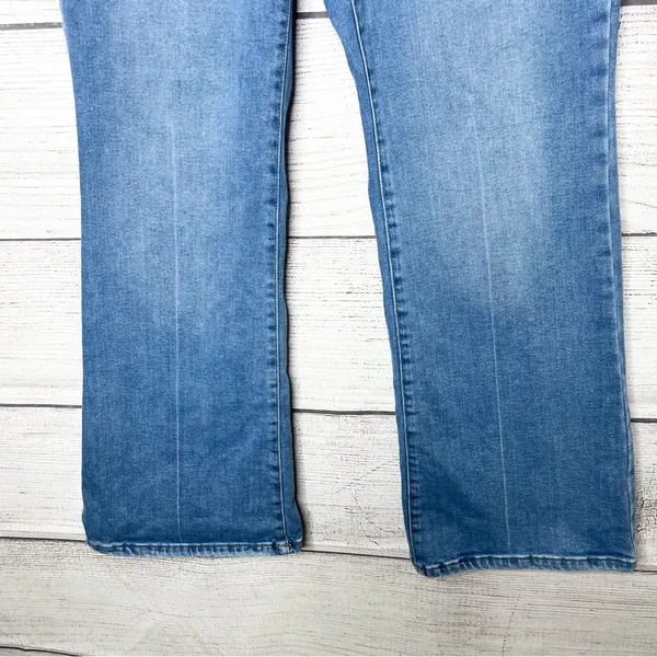 LC Lauren Conrad Classic Light Blue High Rise Flare Jeans Size 14 - Image 4